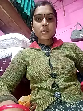 Snapshot of Cutsedi83 chatting on 12-14-25, 02:06 Cutsedi83 online show from 12-14-25, 02:06