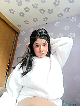 bonnieTaylor1 online show from 03-11-26, 02:56