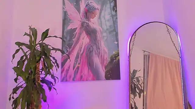 Snapshot of AquariaaFairy chatting on 12-17-25, 03:56 AquariaaFairy online show from 12-17-25, 03:56