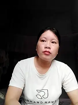 Snapshot of yuki552 chatting on 12-22-25, 01:02 yuki552 online show from 12-22-25, 01:02