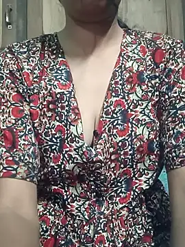 teena-11 online show from 12-18-25, 12:38