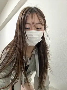 Snapshot of shuka-xoxo chatting on 04-15-26, 05:20 shuka-xoxo online show from 04-15-26, 05:20