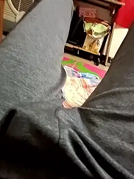 loki-king-143 online show from 02-12-26, 05:24