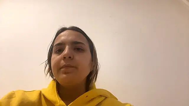 Snapshot of ChelsieSomodi chatting on 12-14-25, 02:33 ChelsieSomodi online show from 12-14-25, 02:33