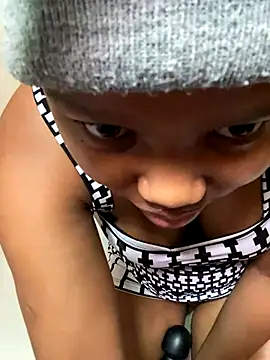 AshleyDesire online show from 12-17-25, 11:27