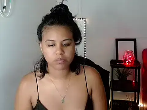 Snapshot of Shawnycarson chatting on 04-29-26, 06:03 Shawnycarson online show from 04-29-26, 06:03