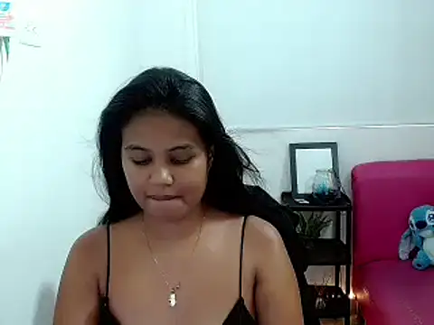 Snapshot of Shawnycarson chatting on 05-19-26, 06:14 Shawnycarson online show from 05-19-26, 06:14