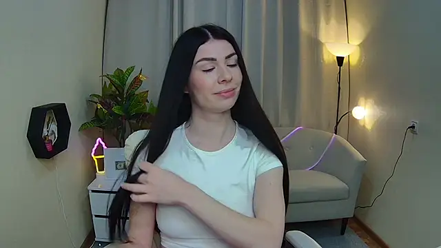 MilaSecret55 online show from 04-25-26, 06:49