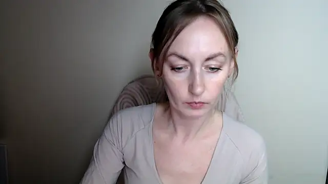 LiaSeass  online show from 06-06-26, 12:43