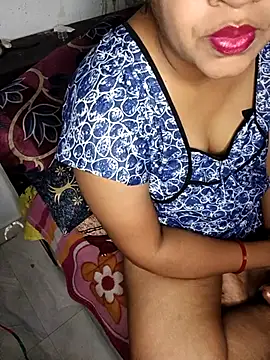 Desi bhabhi299 online show from 02-17-26, 04:46