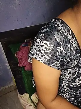 Desi bhabhi299 online show from 06-11-26, 04:27