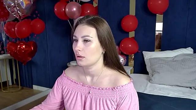 NoraFoxes online show from 02-19-26, 05:25