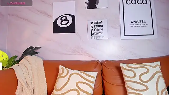 EVANGELIINE 21 online show from 02-22-26, 07:01