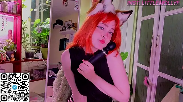 LittleFoxHole online show from 05-01-26, 01:10