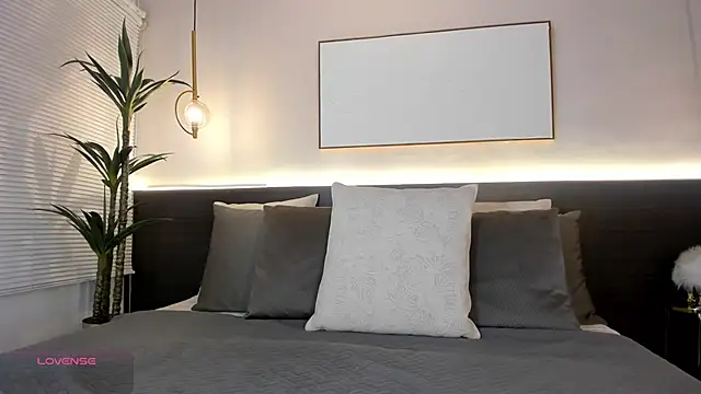 gabyvega1 online show from 02-13-26, 11:39