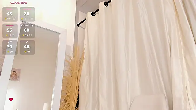 Sisi fun online show from 04-23-26, 01:02