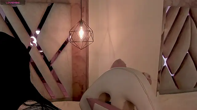 Lovely-martina online show from 02-04-26, 12:11