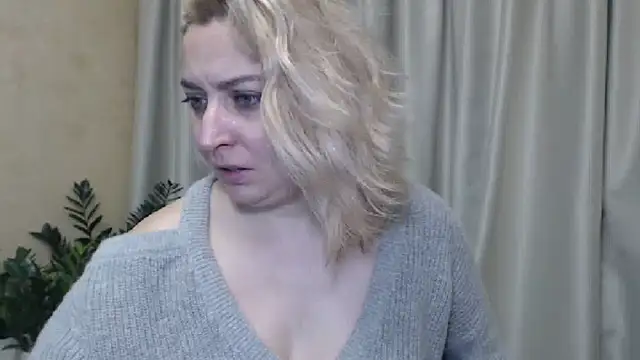 sweetpussy13 online show from 12-10-24, 10:17