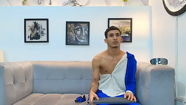 DIAMOND BLACKS online show from 01-07-26, 07:22