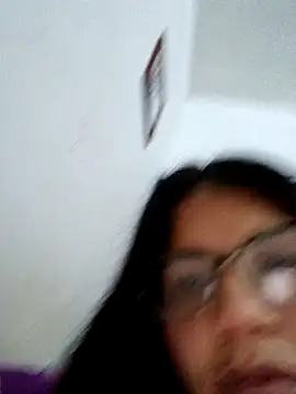 Snapshot of pig_piggy chatting on 12-14-25, 02:55 pig piggy online show from 12-14-25, 02:55