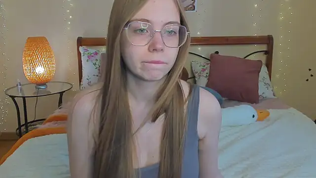Snapshot of miya_soft chatting on 06-07-26, 01:32 miya soft online show from 06-07-26, 01:32