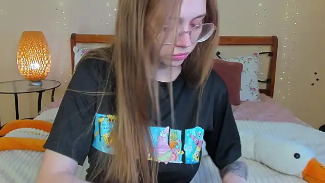 Snapshot of miya_soft chatting on 06-19-26, 01:32 miya soft online show from 06-19-26, 01:32