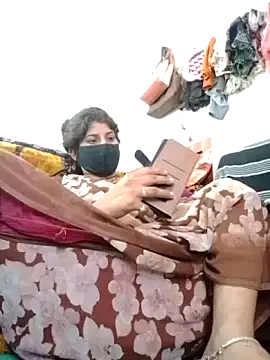 Snapshot of Rachna50 chatting on 06-05-26, 05:25 Rachna50 online show from 06-05-26, 05:25