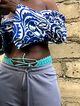 Snapshot of KISAKYEFAITH21 chatting on 12-14-25, 05:13 KISAKYEFAITH21 online show from 12-14-25, 05:13