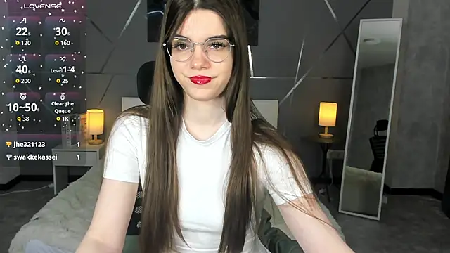 miss  evelyne online show from 01-10-26, 01:29