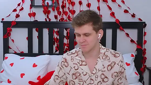 Snapshot of NickJohnas chatting on 02-13-26, 01:51 NickJohnas online show from 02-13-26, 01:51