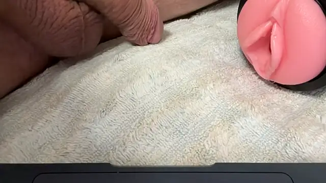 Snapshot of Mr_Perfectttt chatting on 12-17-25, 09:48 Mr Perfectttt online show from 12-17-25, 09:48