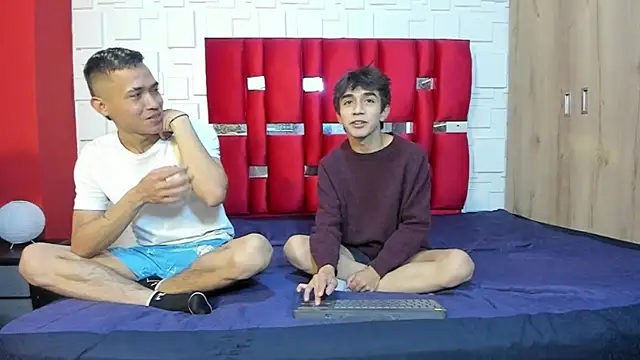 Snapshot of PetterSosa25 chatting on 12-14-25, 02:44 PetterSosa25 online show from 12-14-25, 02:44