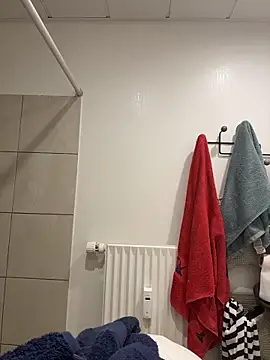 SilkyMira online show from 02-02-26, 11:47