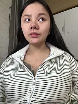 leo-kitty online show from 02-15-26, 08:46