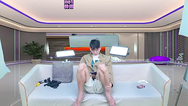 yujiannanpu online show from 03-12-26, 03:45