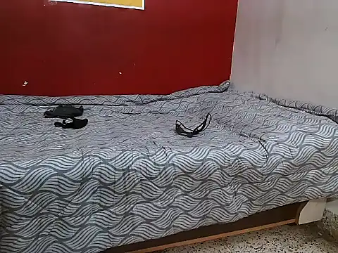 Lovelycouple25 online show from 02-19-26, 06:09