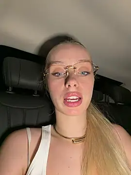 SunnyShiney online show from 06-12-26, 07:13