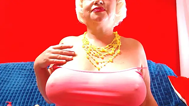 NaughtyMILF4UX online show from 07-25-26, 03:26