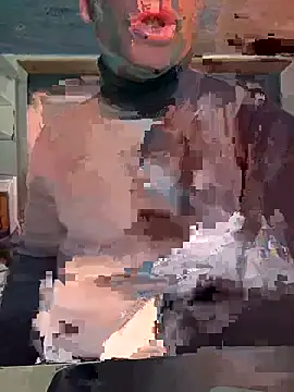 Snapshot of Manu1983el01 chatting on 12-17-25, 01:39 Manu1983el01 online show from 12-17-25, 01:39