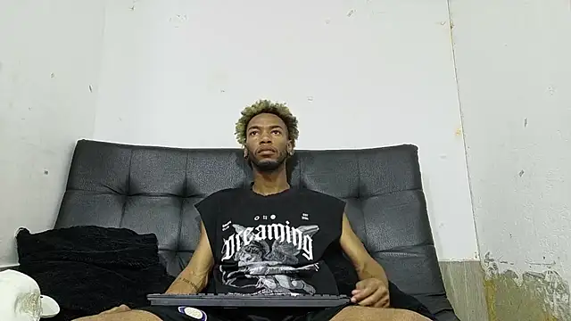 Higger dick online show from 12-14-25, 02:22