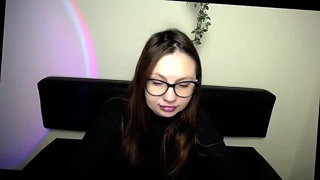 LiliaErmi online show from 04-17-26, 06:16