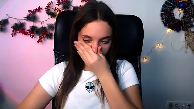 Snapshot of ElissXw chatting on 12-14-25, 08:52 ElissXw online show from 12-14-25, 08:52