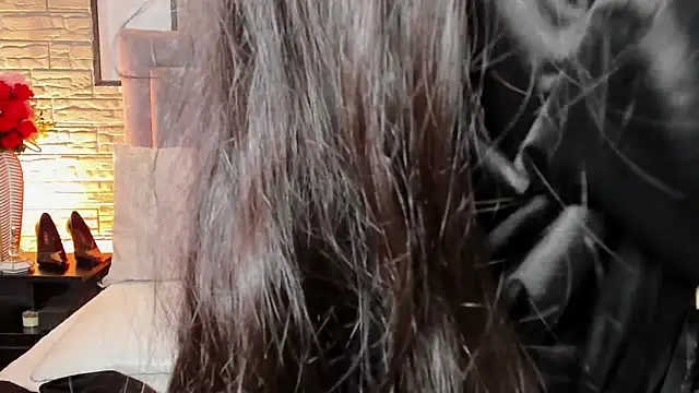 LanaRouse online show from 01-31-26, 10:52