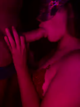 Snapshot of sextwox chatting on 01-11-26, 02:05 sextwox online show from 01-11-26, 02:05