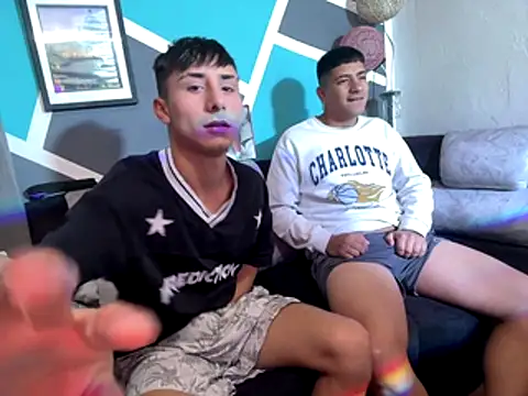 Snapshot of alex_stivenn chatting on 12-14-25, 12:10 alex stivenn online show from 12-14-25, 12:10