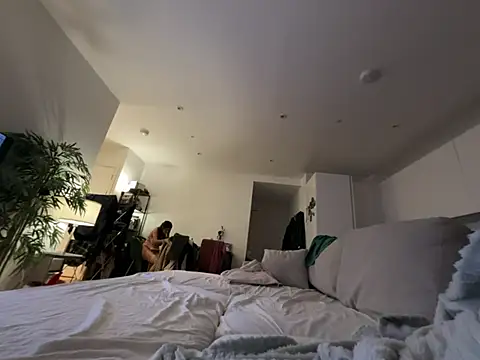 ap couple12 online show from 02-21-26, 03:29