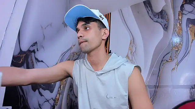 Hot Boys 69 online show from 01-15-26, 07:17