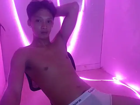 Massive hunk online show from 03-08-26, 04:16