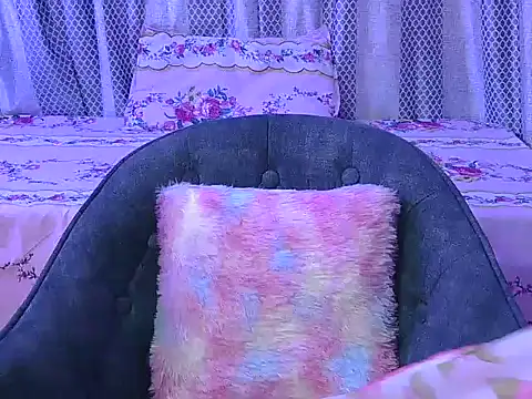 hey-pinky online show from 02-05-26, 05:23