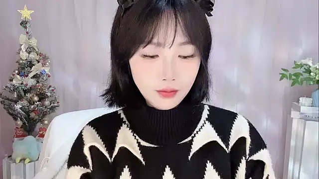 Pinkgirl520 online show from 01-19-26, 02:04